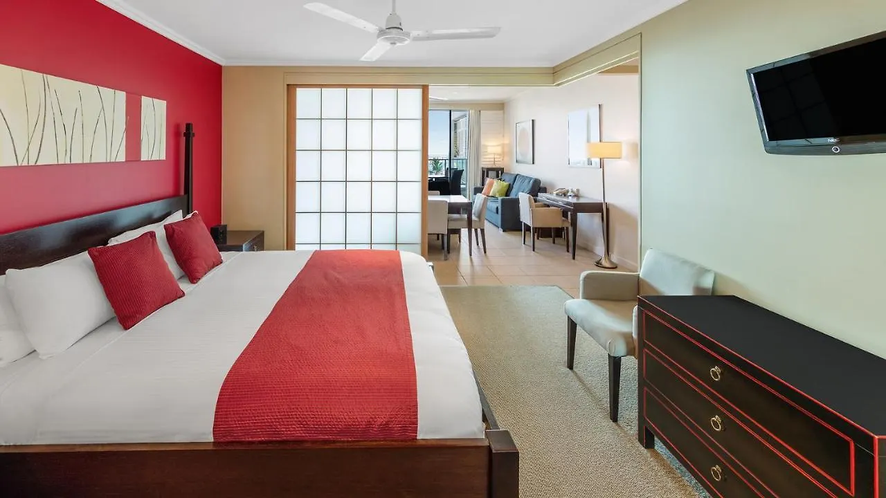 מלון דירות Oaks Hervey Bay Resort And Spa