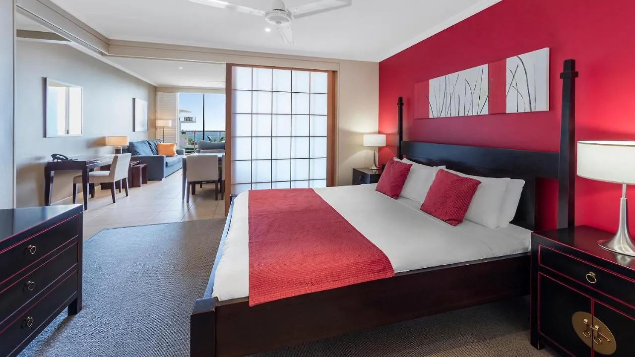 Oaks Hervey Bay Resort And Spa מלון דירות